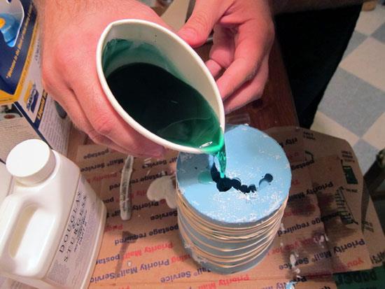 Pouring (tinted) resin into the mold