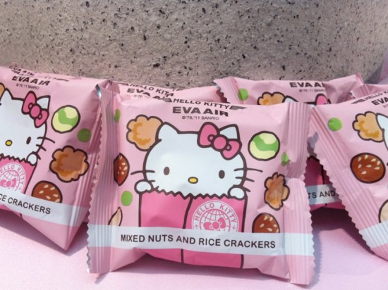 Fly Kawaii! Hello Kitty Airlines