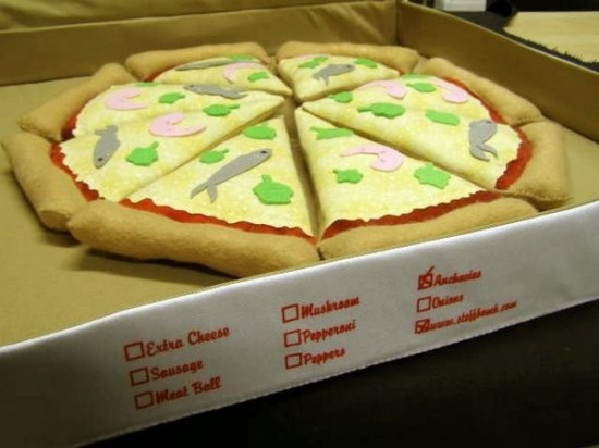 plush pizza by Steff Bomb