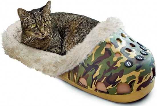 camo-cat crocs