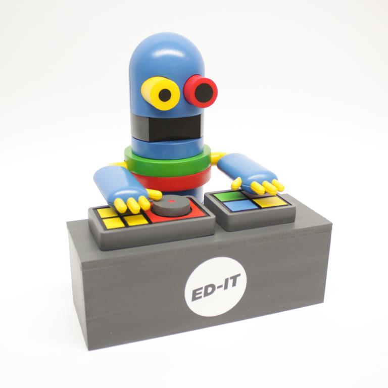 ED-IT DJ (B5100Jx) resin toy art by Tesselate